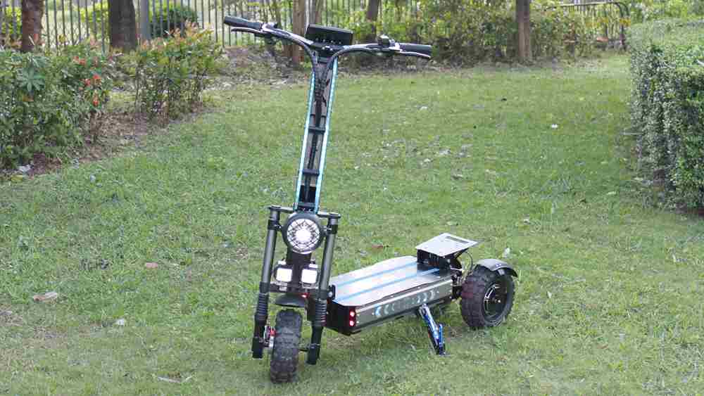 3 Wheel Battery Operated Scooter