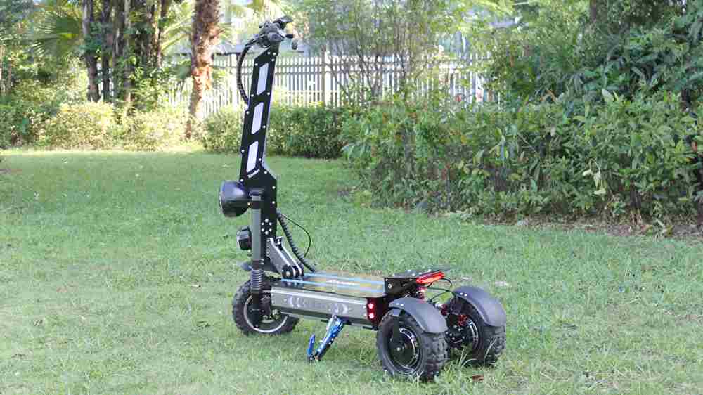 3 Wheel E Scooter