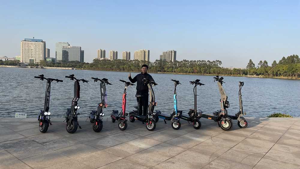 Eu Warehouse Electric Scooter wholesale